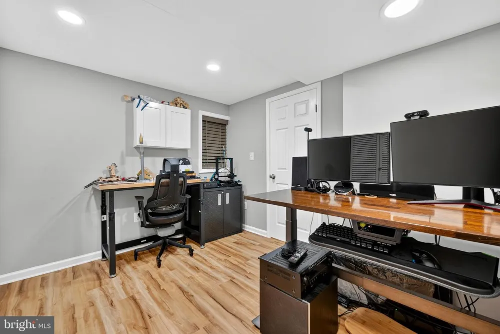 3914 RIVE DRIVE Alexandria, VA 22309