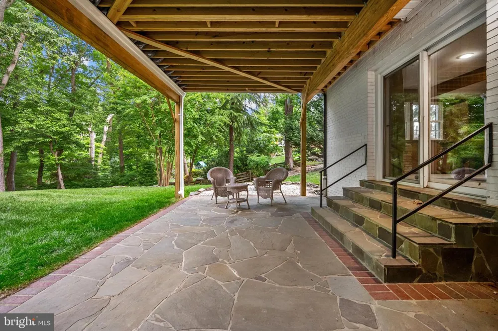 3914 RIVE DRIVE Alexandria, VA 22309