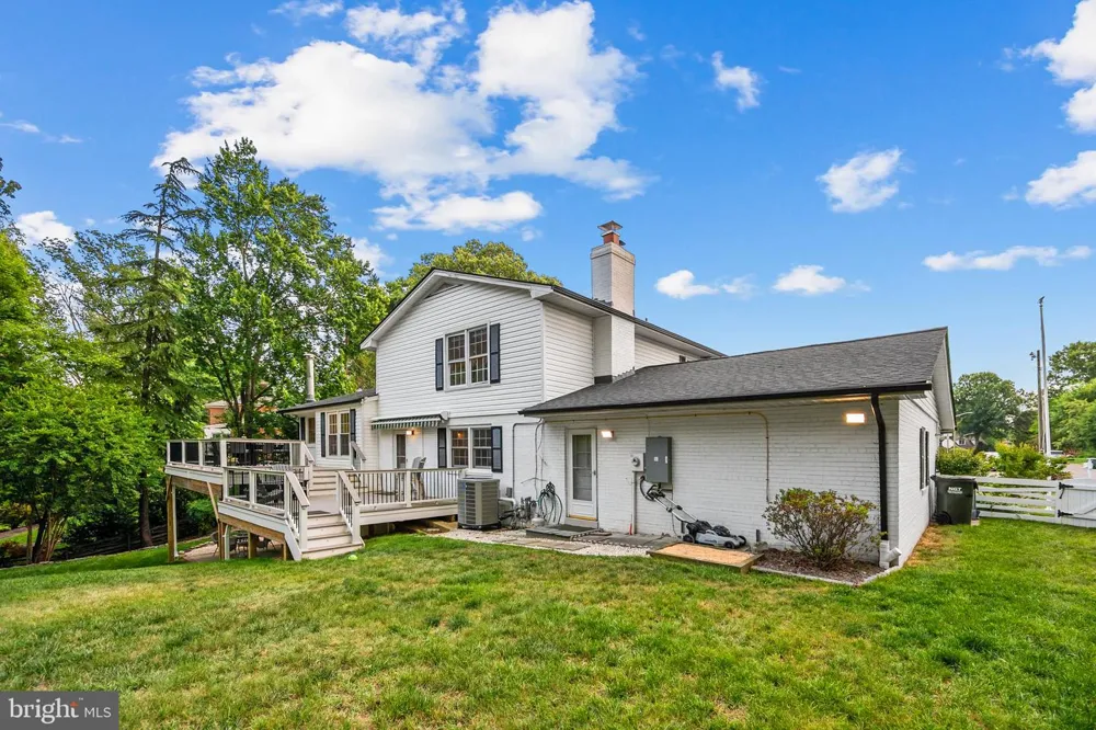3914 RIVE DRIVE Alexandria, VA 22309