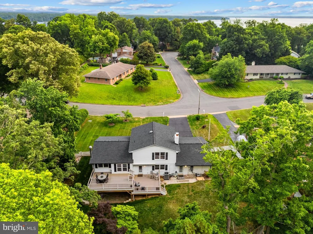 3914 RIVE DRIVE Alexandria, VA 22309
