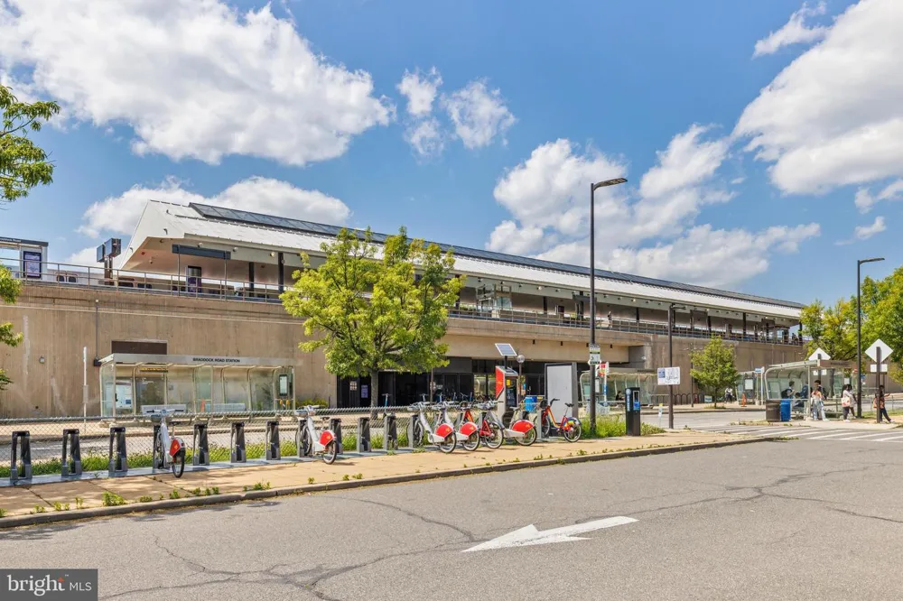 3914 RIVE DRIVE Alexandria, VA 22309