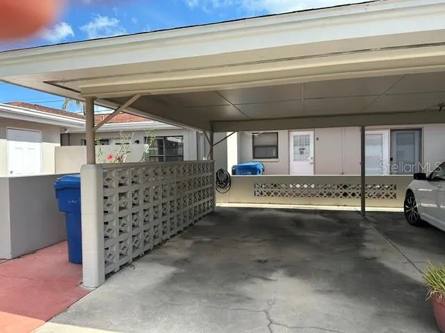 2301 W BAY DRIVE Largo, FL 33770