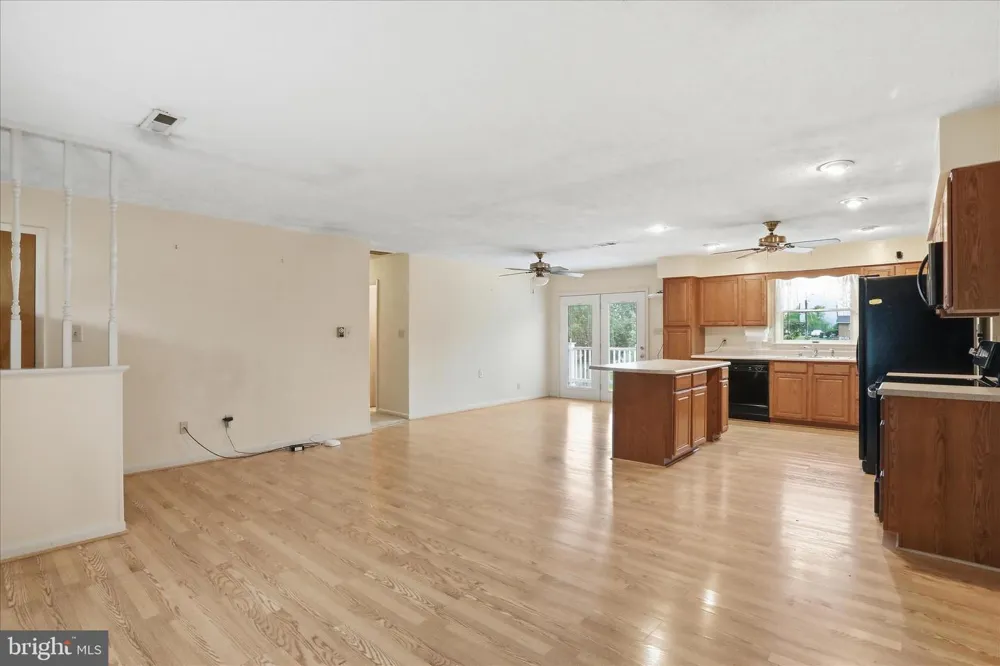 317 DAWN AVENUE Woodstock, VA 22664