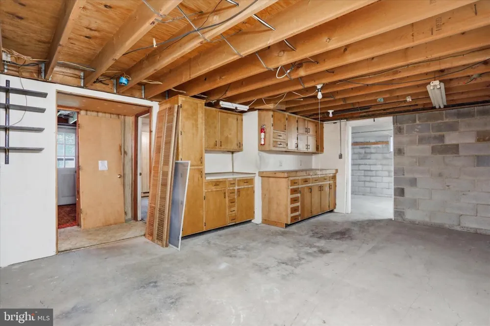 317 DAWN AVENUE Woodstock, VA 22664