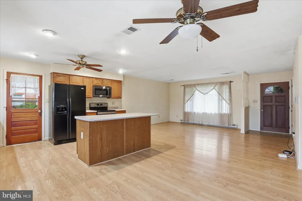 317 DAWN AVENUE Woodstock, VA 22664