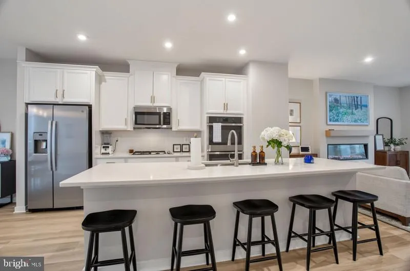 42620 PITLOCHRY TERRACE Sterling, VA 20166