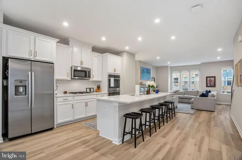42620 PITLOCHRY TERRACE Sterling, VA 20166