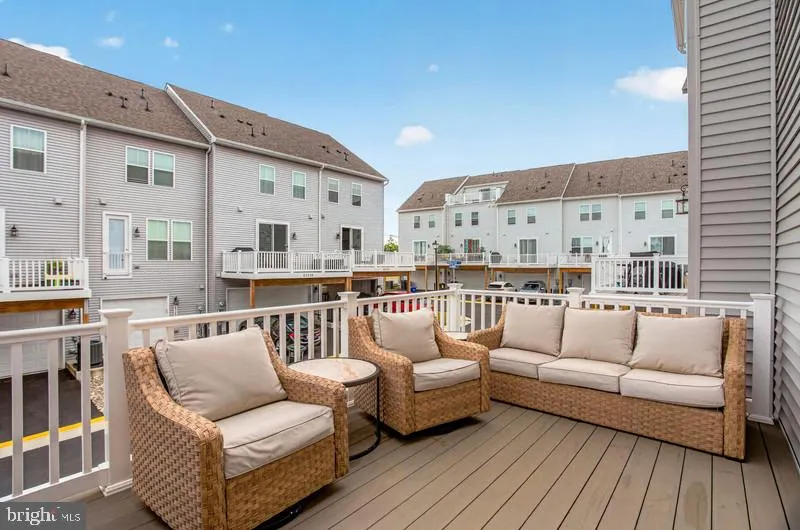 42620 PITLOCHRY TERRACE Sterling, VA 20166