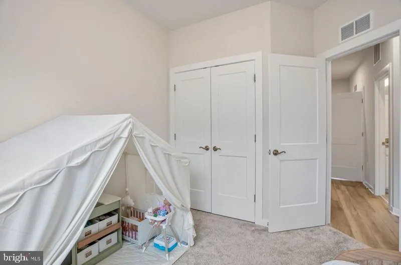 42620 PITLOCHRY TERRACE Sterling, VA 20166