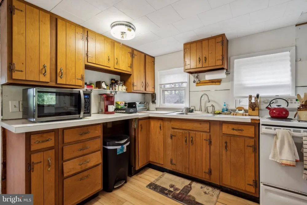 14 BRIDGE 5 Pipersville, PA 18947