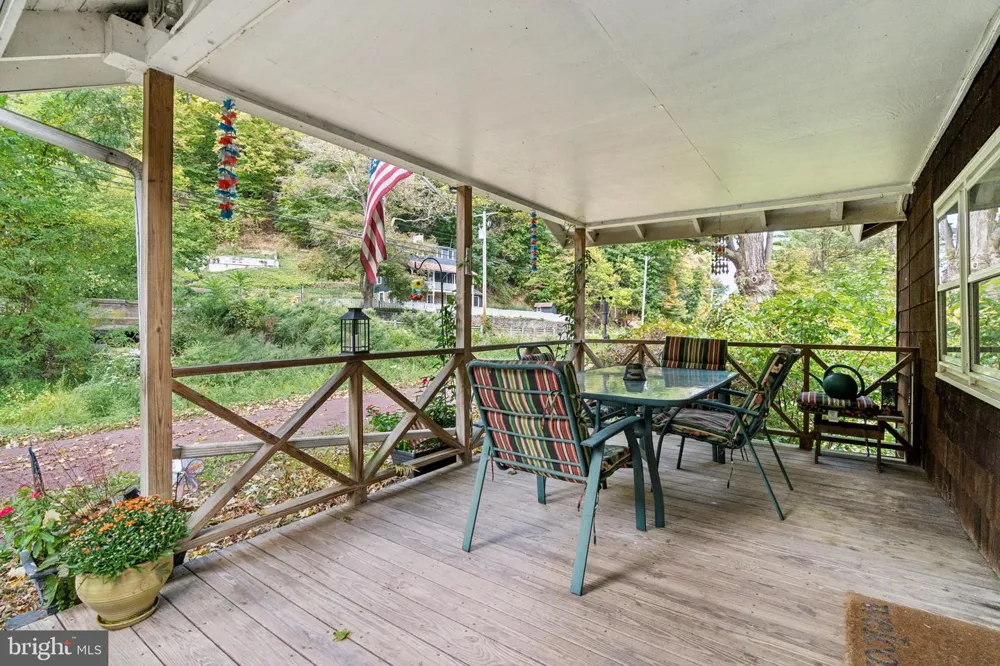14 BRIDGE 5 Pipersville, PA 18947