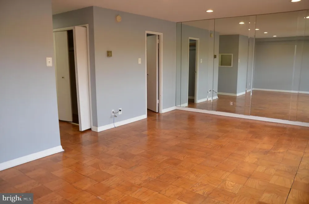 1900 LYTTONSVILLE ROAD #1103 Silver Spring, MD 20910