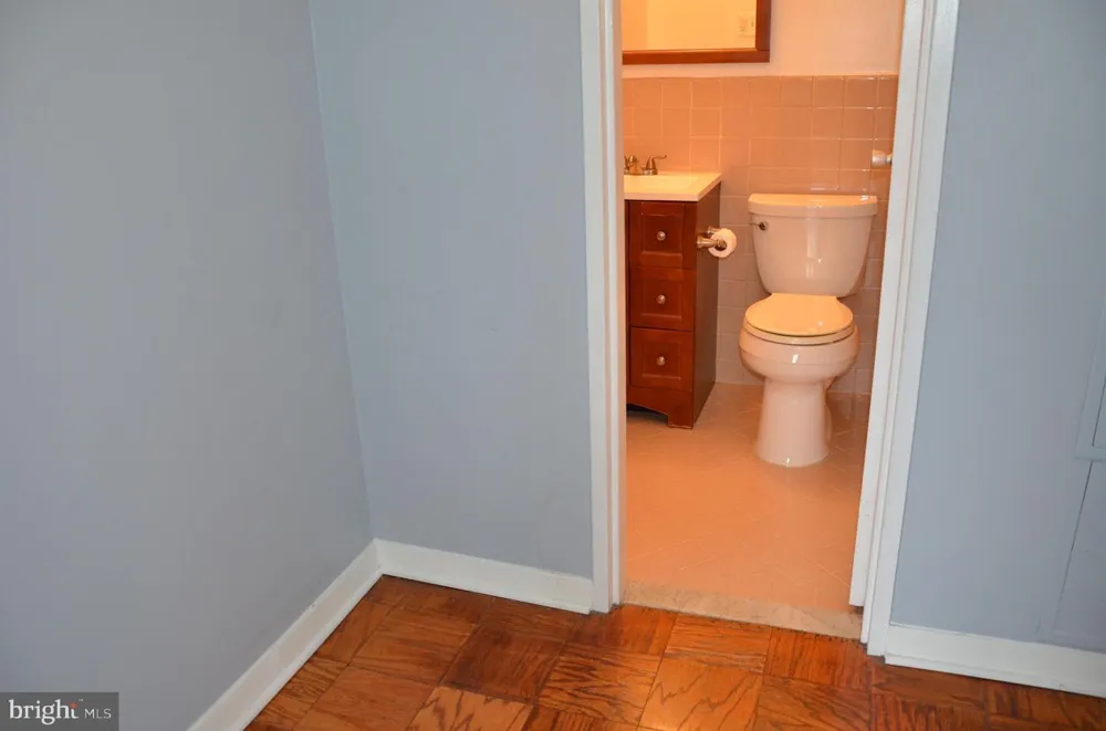1900 LYTTONSVILLE ROAD #1103 Silver Spring, MD 20910