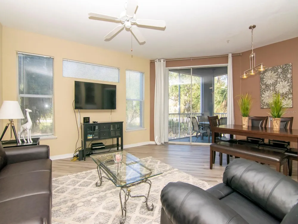5815 LEGACY CRESCENT PLACE #202 Riverview, FL 33578