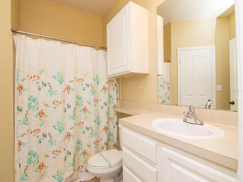 5815 LEGACY CRESCENT PLACE #202 Riverview, FL 33578