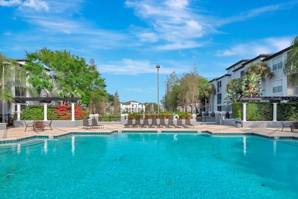 5815 LEGACY CRESCENT PLACE #202 Riverview, FL 33578