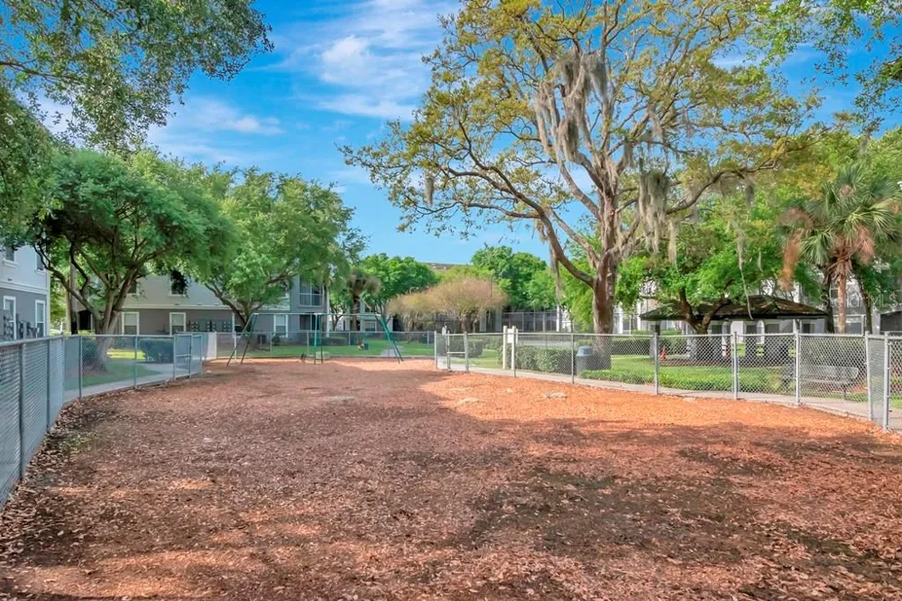 5815 LEGACY CRESCENT PLACE #202 Riverview, FL 33578