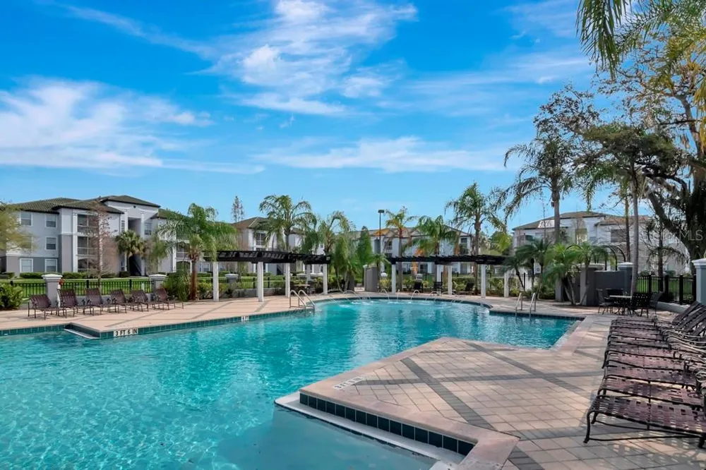 5815 LEGACY CRESCENT PLACE #202 Riverview, FL 33578
