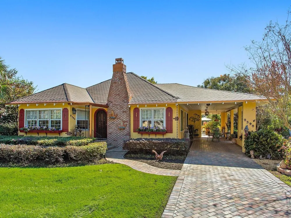 2390 SHERIDAN ROAD Mount Dora, FL 32757