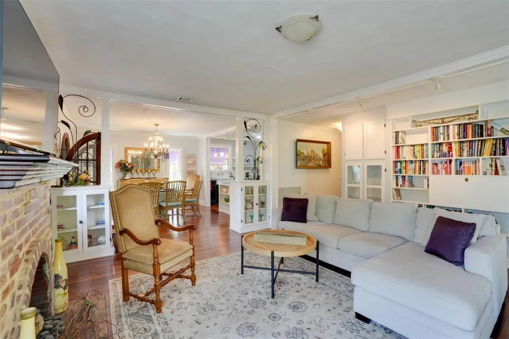 2390 SHERIDAN ROAD Mount Dora, FL 32757