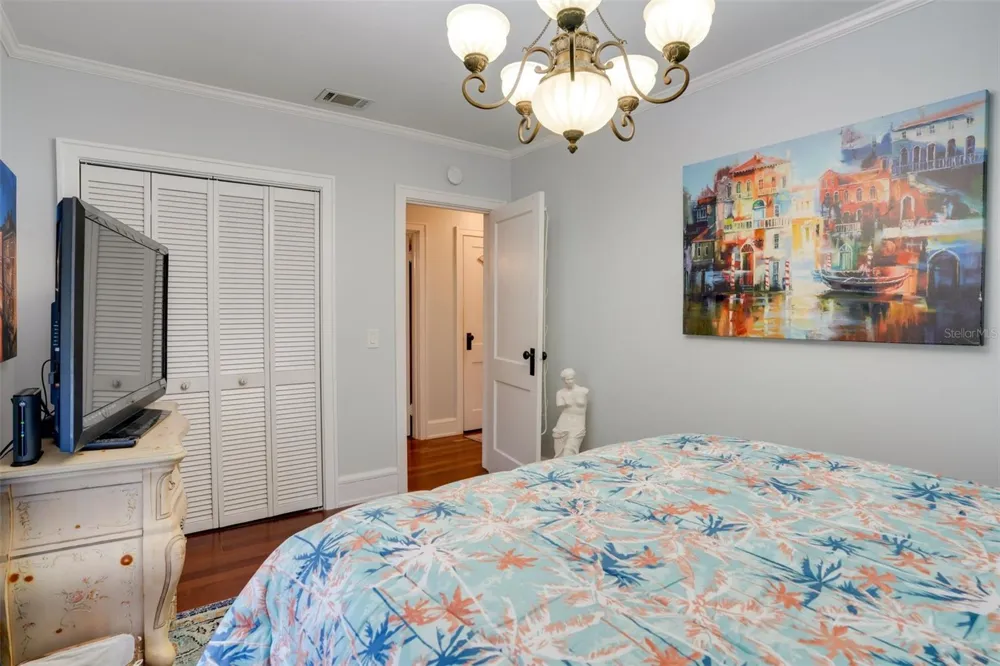 2390 SHERIDAN ROAD Mount Dora, FL 32757
