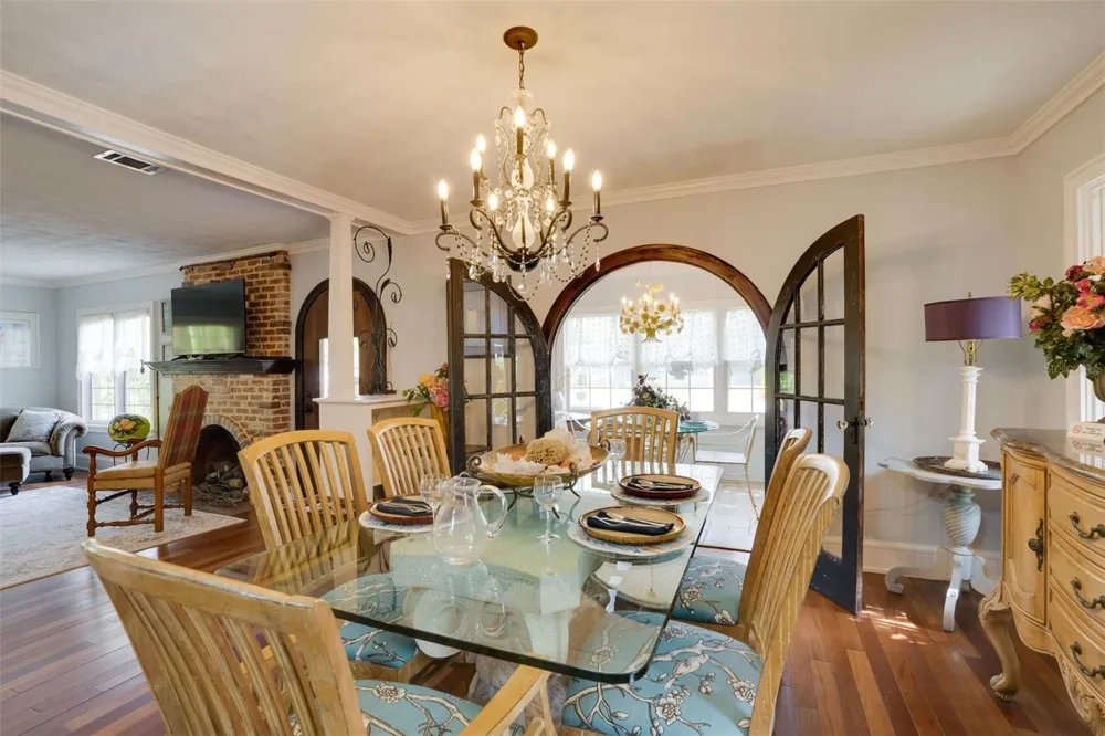 2390 SHERIDAN ROAD Mount Dora, FL 32757