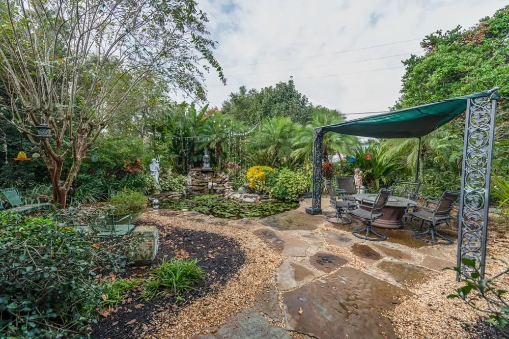 2390 SHERIDAN ROAD Mount Dora, FL 32757