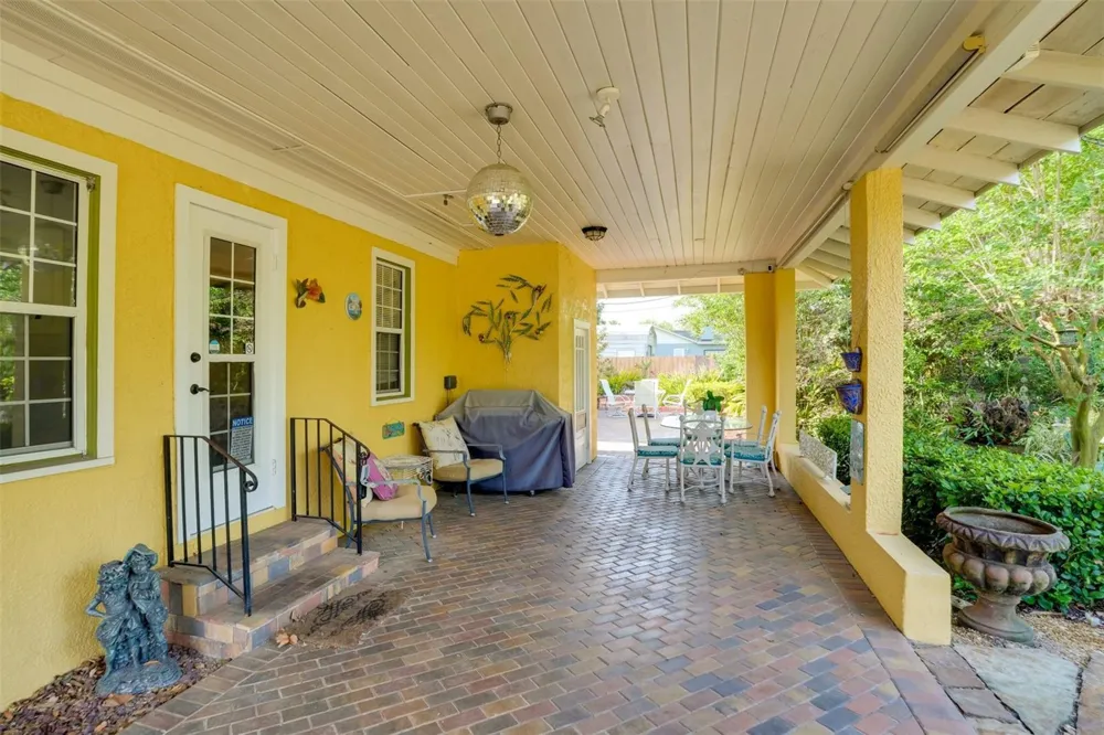 2390 SHERIDAN ROAD Mount Dora, FL 32757
