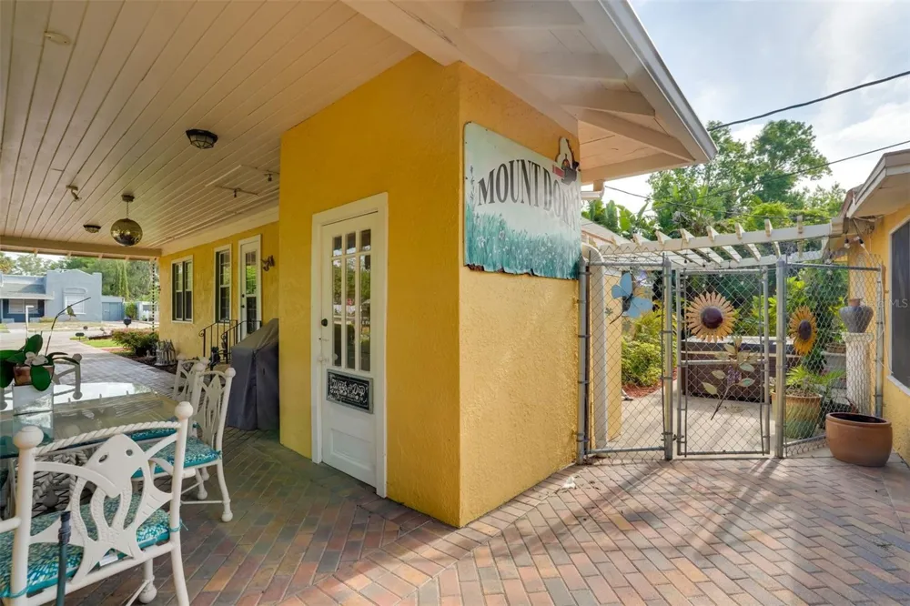 2390 SHERIDAN ROAD Mount Dora, FL 32757