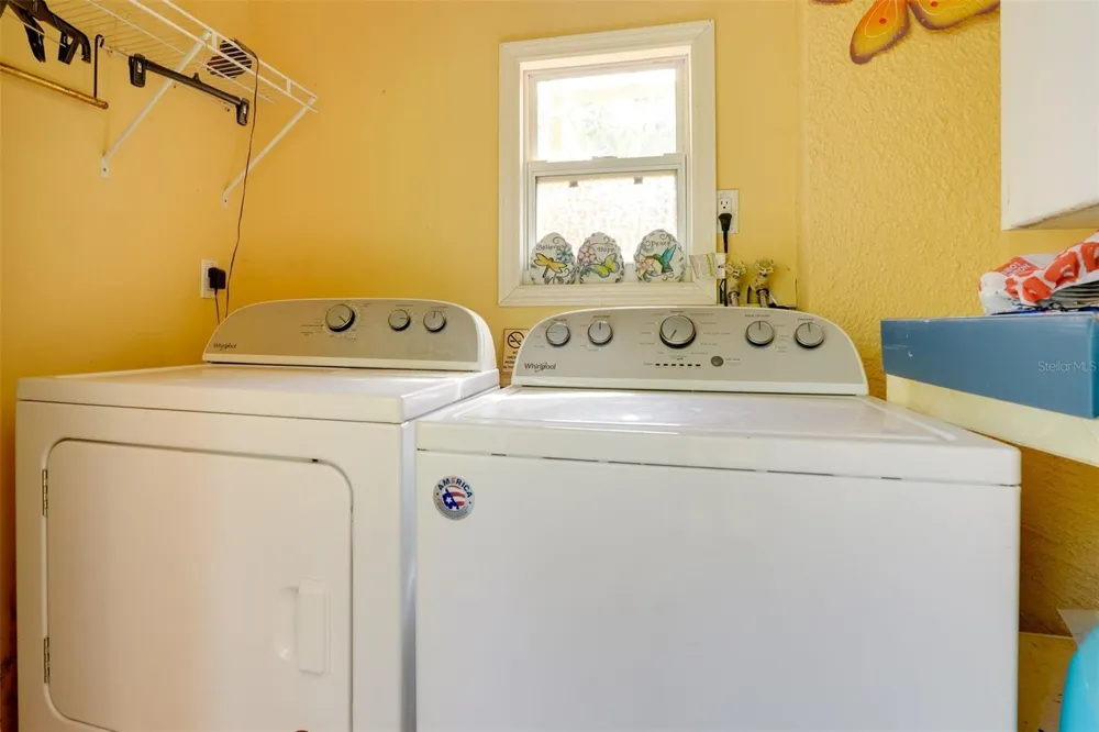 2390 SHERIDAN ROAD Mount Dora, FL 32757
