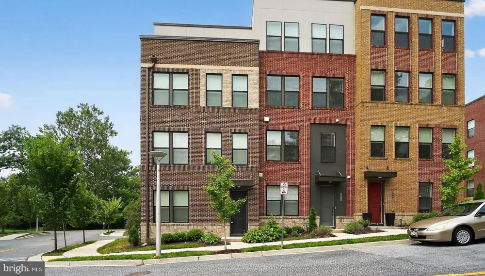4341 LAPLATA AVENUE Baltimore, MD 21211