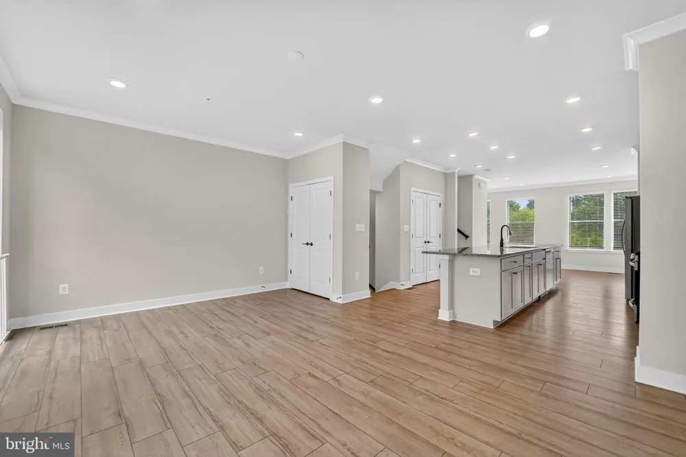 4341 LAPLATA AVENUE Baltimore, MD 21211