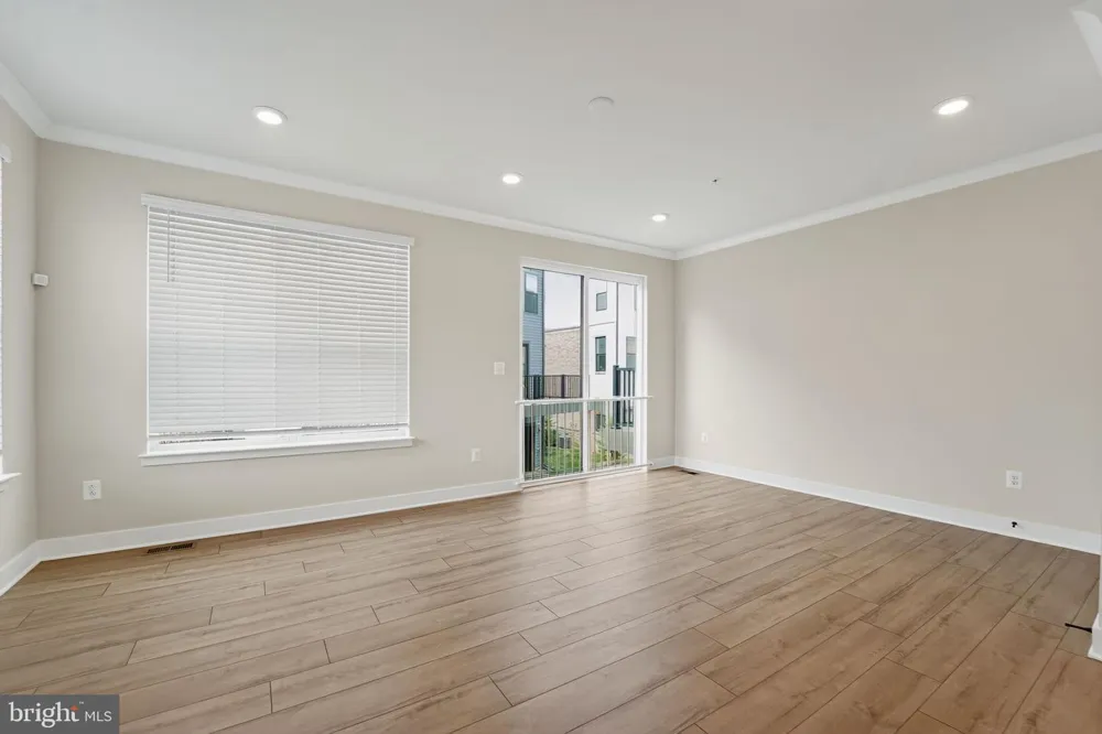 4341 LAPLATA AVENUE Baltimore, MD 21211
