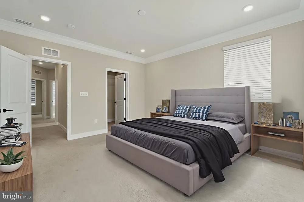 4341 LAPLATA AVENUE Baltimore, MD 21211