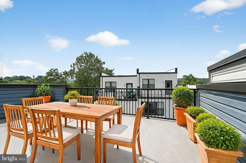 4341 LAPLATA AVENUE Baltimore, MD 21211