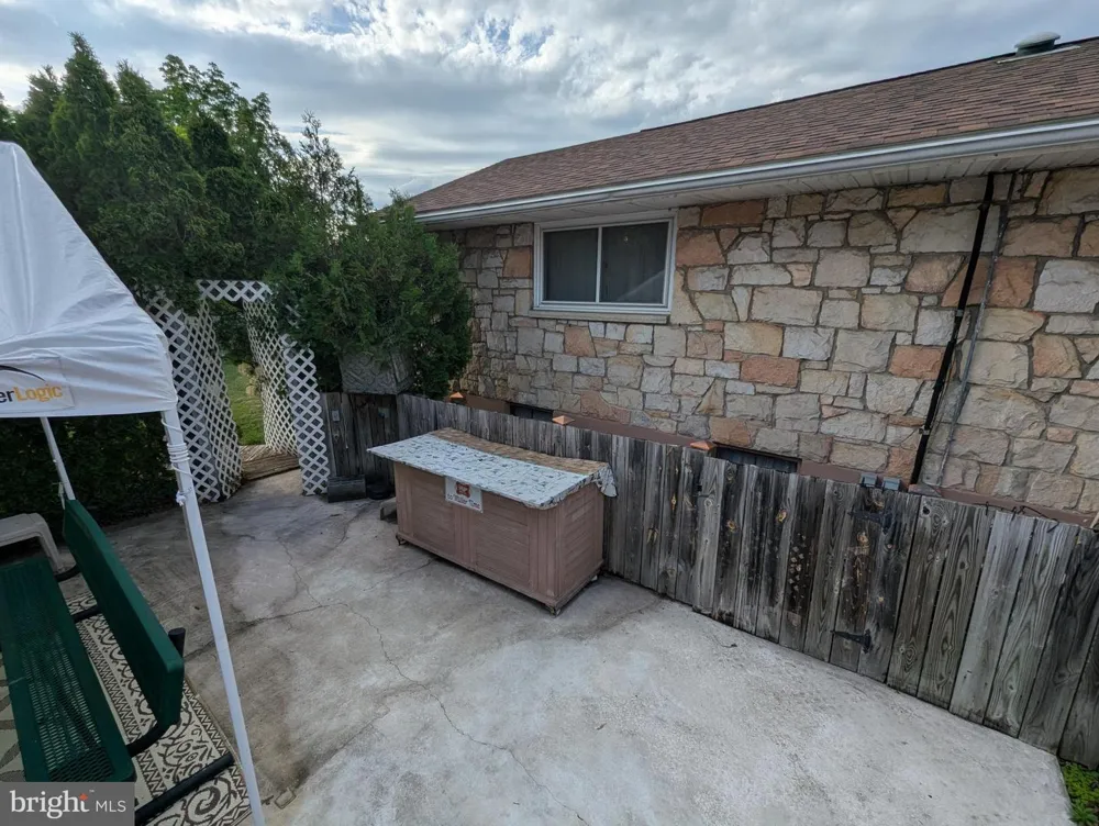 203 WEMPE DRIVE Cumberland, MD 21502