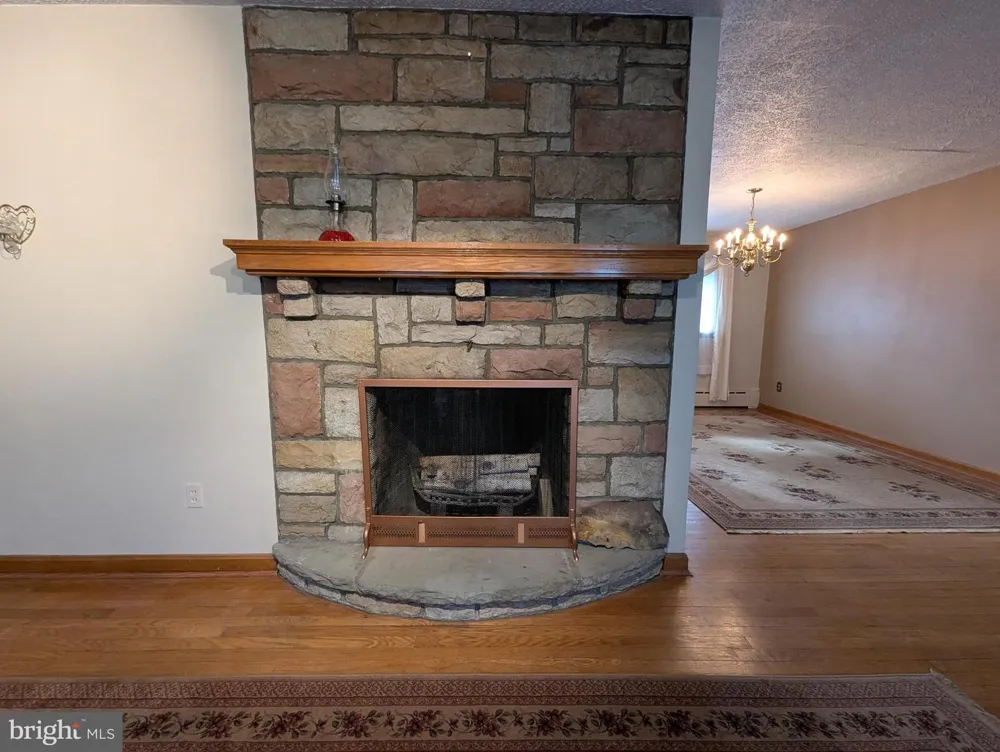 203 WEMPE DRIVE Cumberland, MD 21502