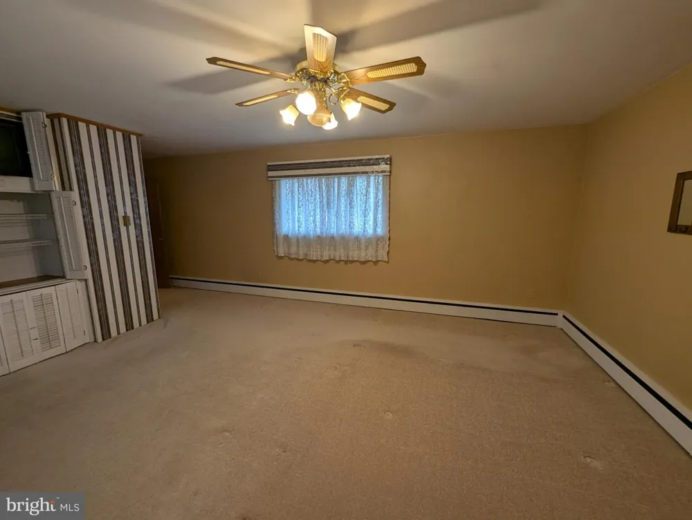 203 WEMPE DRIVE Cumberland, MD 21502