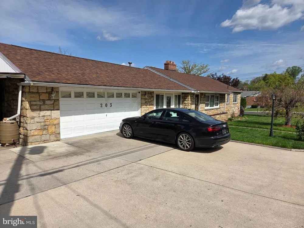 203 WEMPE DRIVE Cumberland, MD 21502