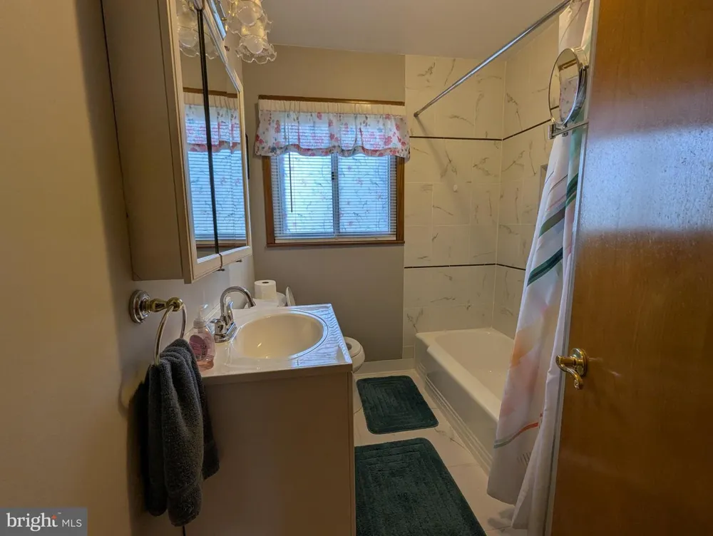 203 WEMPE DRIVE Cumberland, MD 21502
