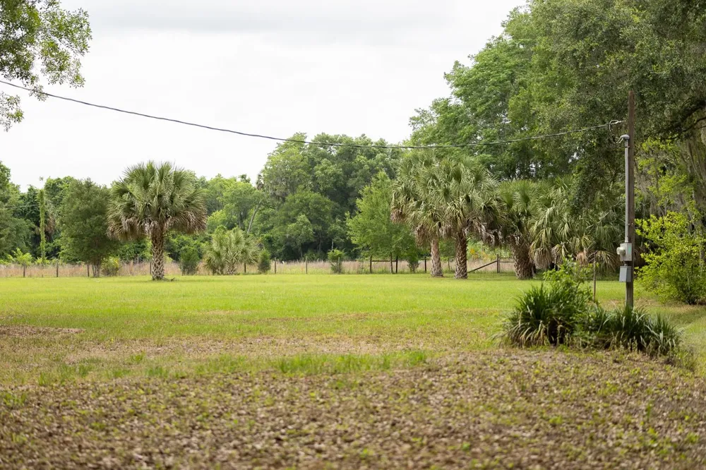 18833 NE 24TH AVENUE Citra, FL 32113