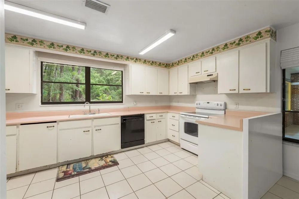 4703 NW 124TH STREET Gainesville, FL 32606