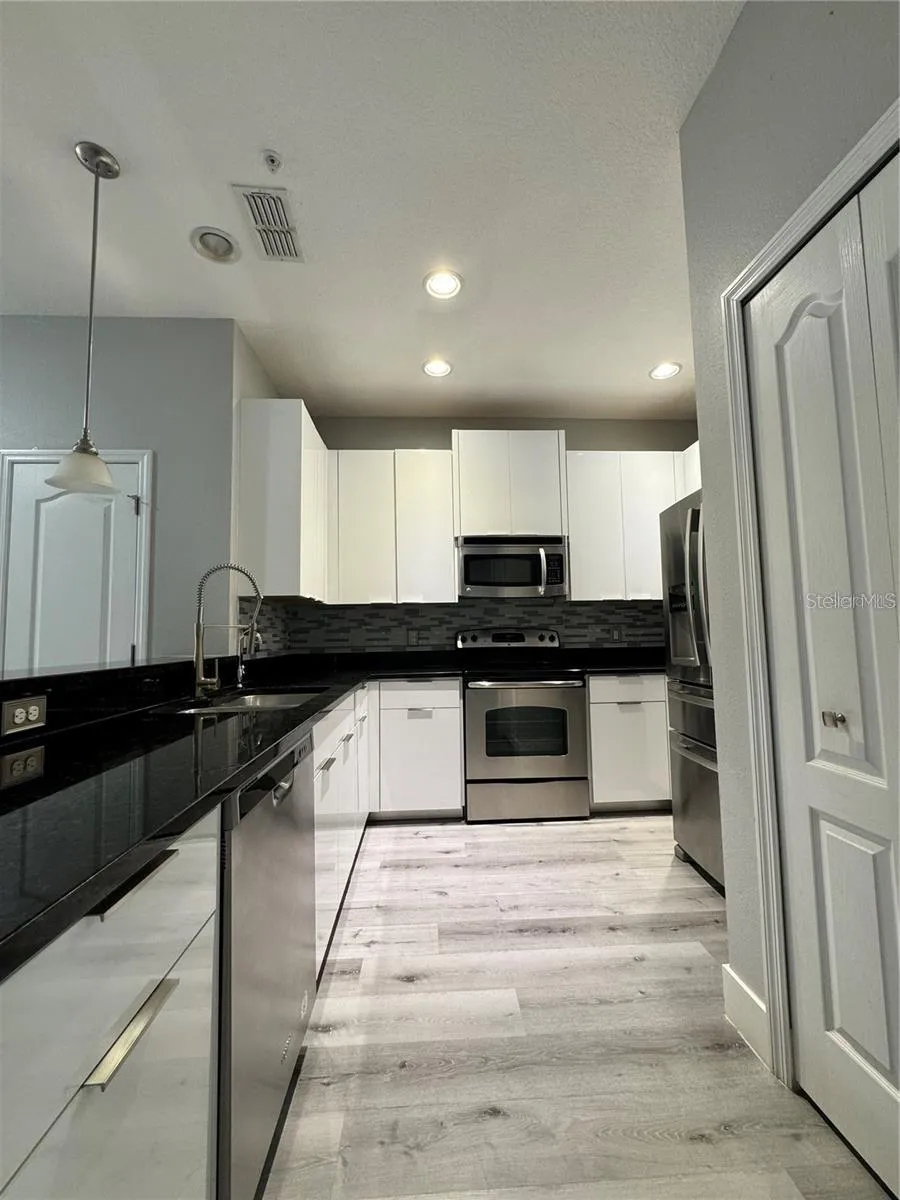14442 DESERT HAVEN STREET #4305 Windermere, FL 34786