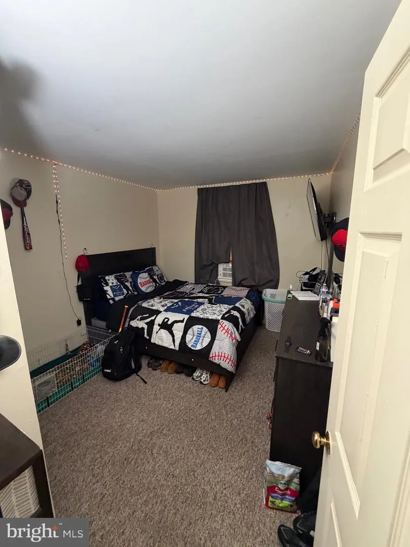 698 TOPAZ DRIVE Lancaster, PA 17603