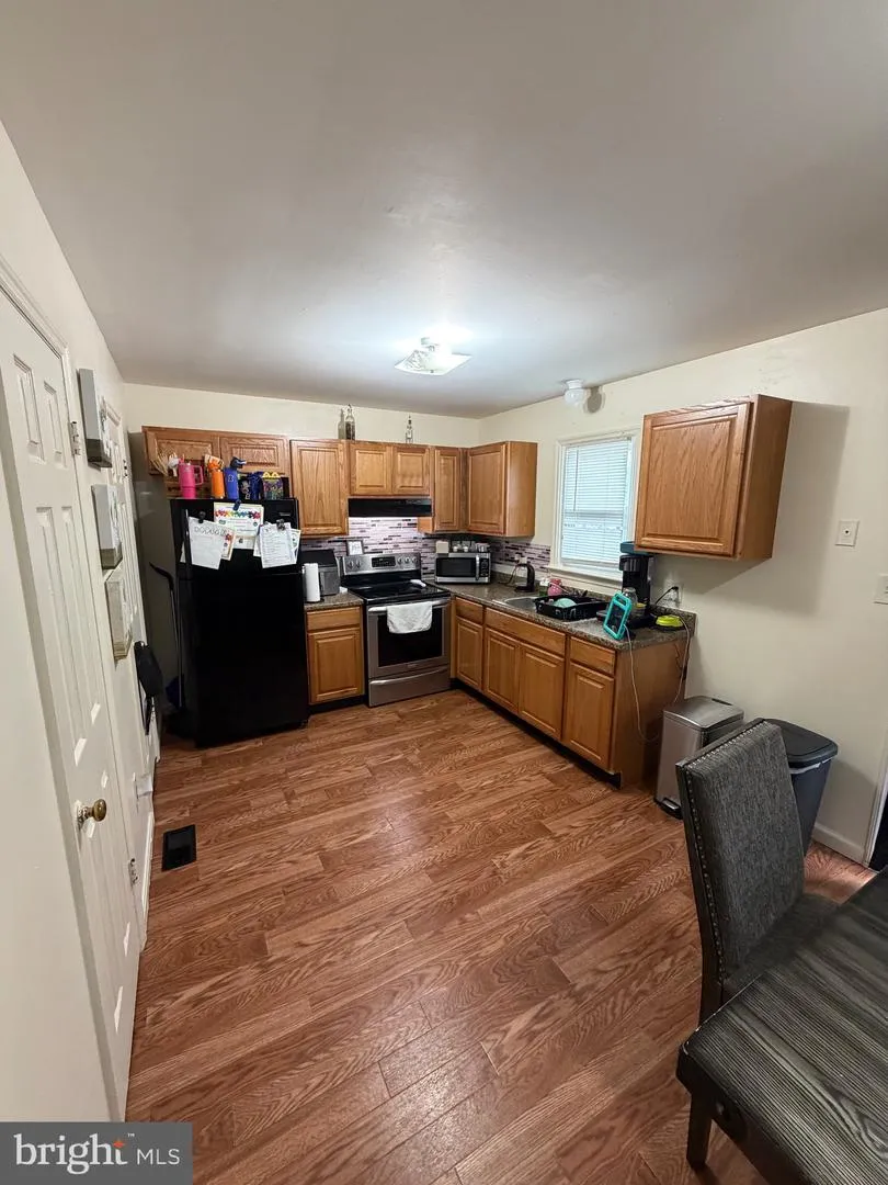 698 TOPAZ DRIVE Lancaster, PA 17603