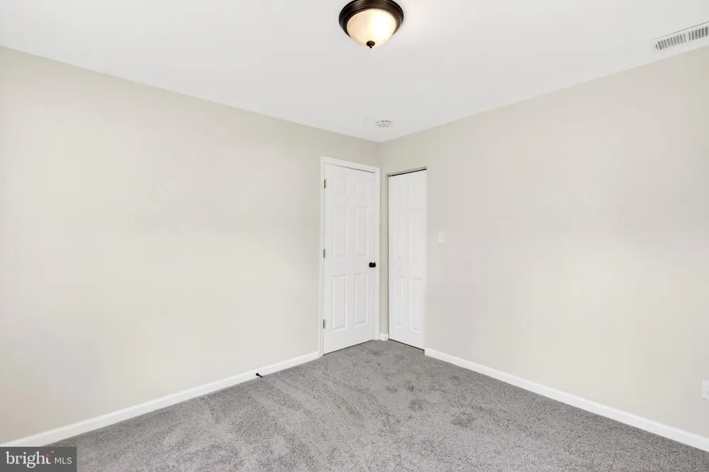 9081 DUMHART ROAD Laurel, MD 20723