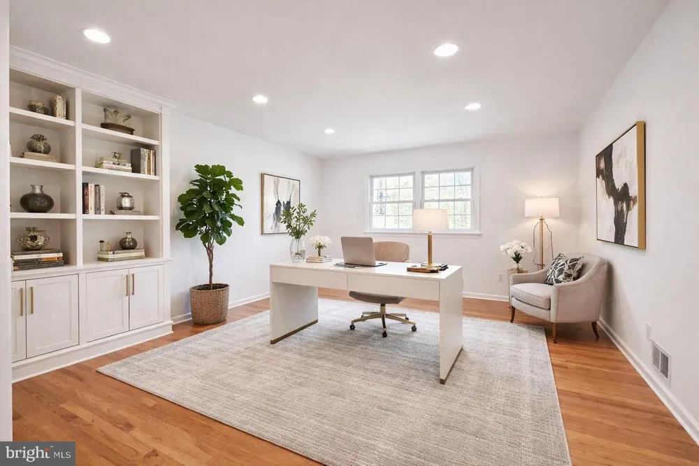 26 HONEY BROOK DRIVE Princeton, NJ 08540