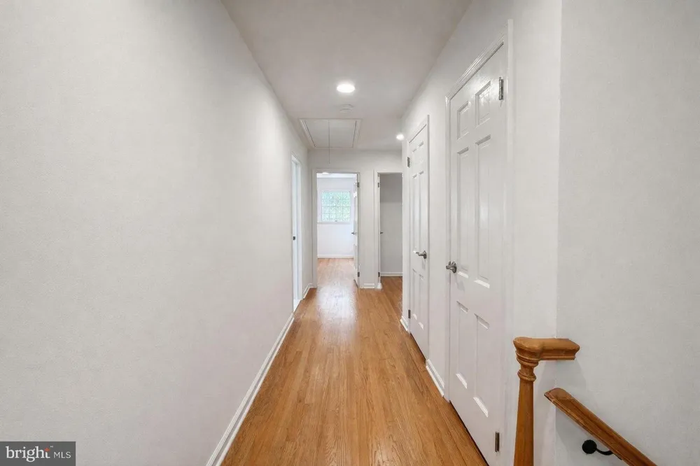26 HONEY BROOK DRIVE Princeton, NJ 08540