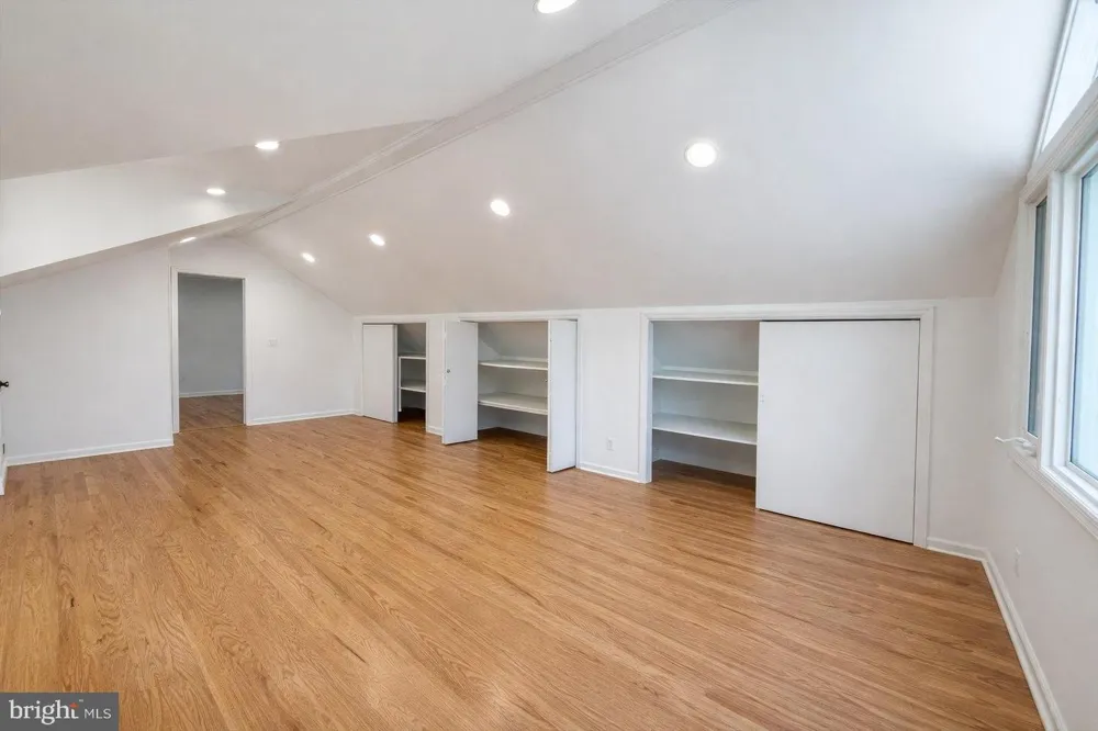 26 HONEY BROOK DRIVE Princeton, NJ 08540
