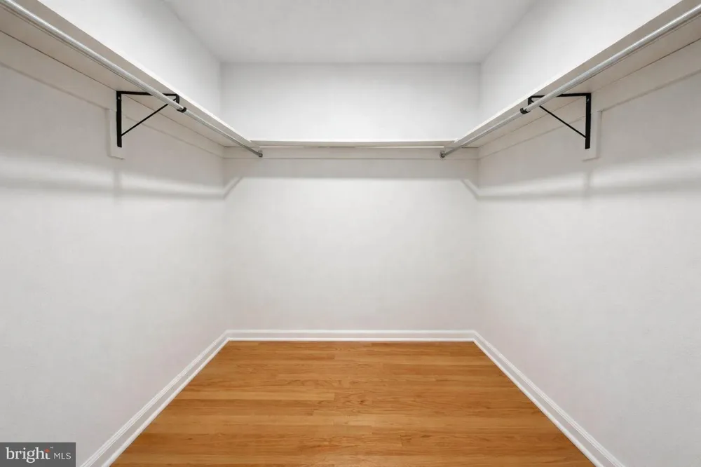 26 HONEY BROOK DRIVE Princeton, NJ 08540